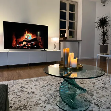 La Casa Dei Sogni Luxury With Flare Apartament Biella