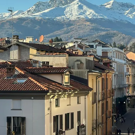 La Casa Dei Sogni Luxury With Flare Apartament Biella